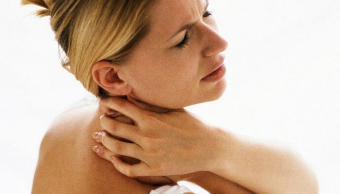 درد در گردن همراه با استئوكندروز